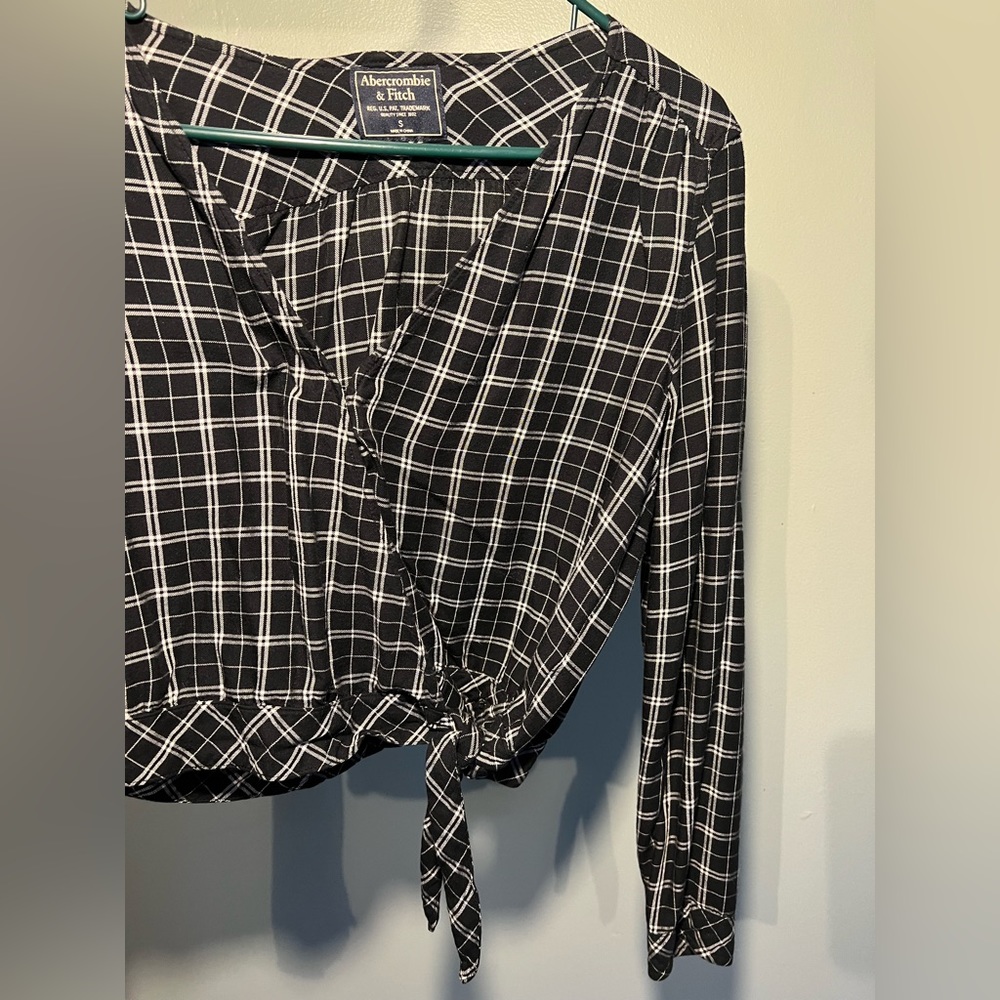 Abercrombie & Fitch Plaid Crop Top